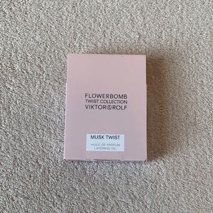 Flower bomb Musk Twist